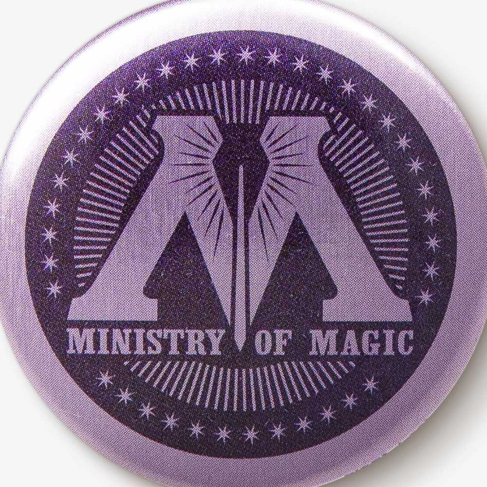 https://www.metamorphoses.ch/Boutique/28920-large_default/ministry-of-magic-badge-harry-potter.jpg